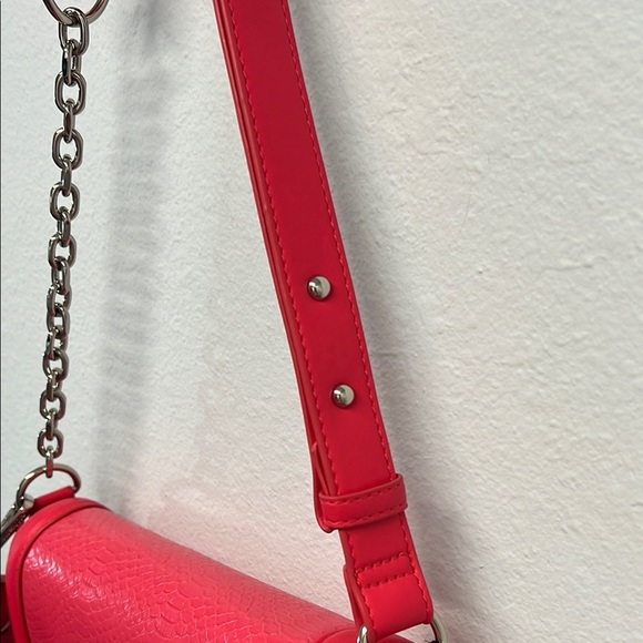 Steve Madden Pink Shoulder Bag with Chain Strap 💖 - Picture 8 of 16